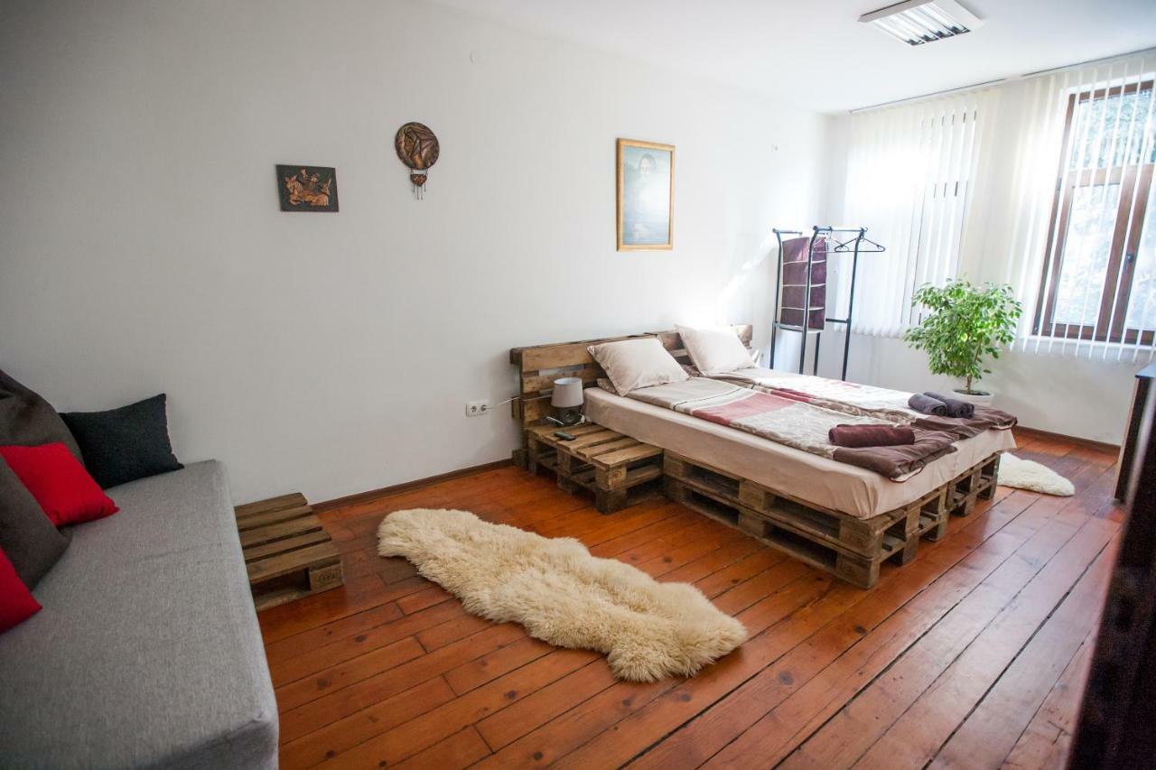 Hot Spot Apartments Sofia Buitenkant foto